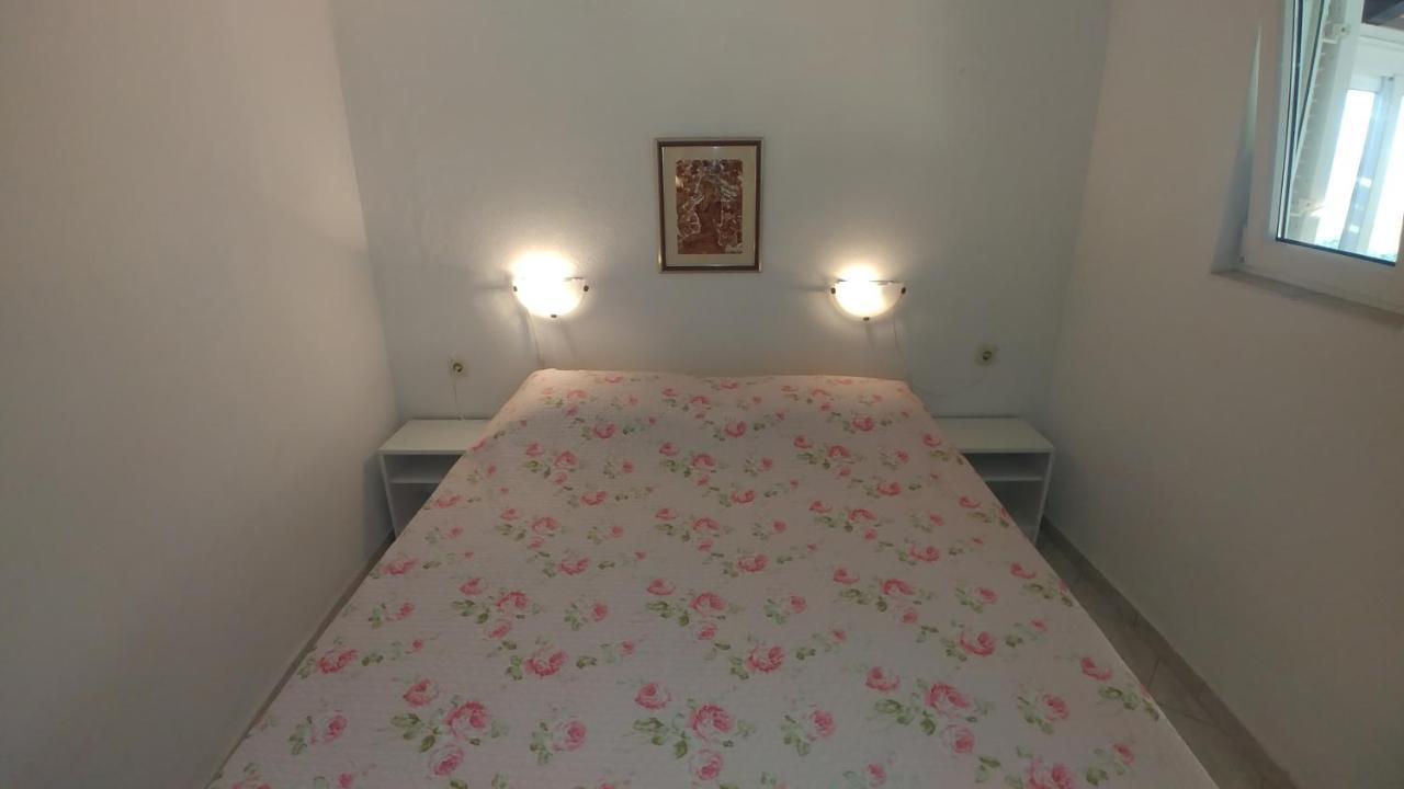 Apartments Marija Bajto Nečujam Εξωτερικό φωτογραφία