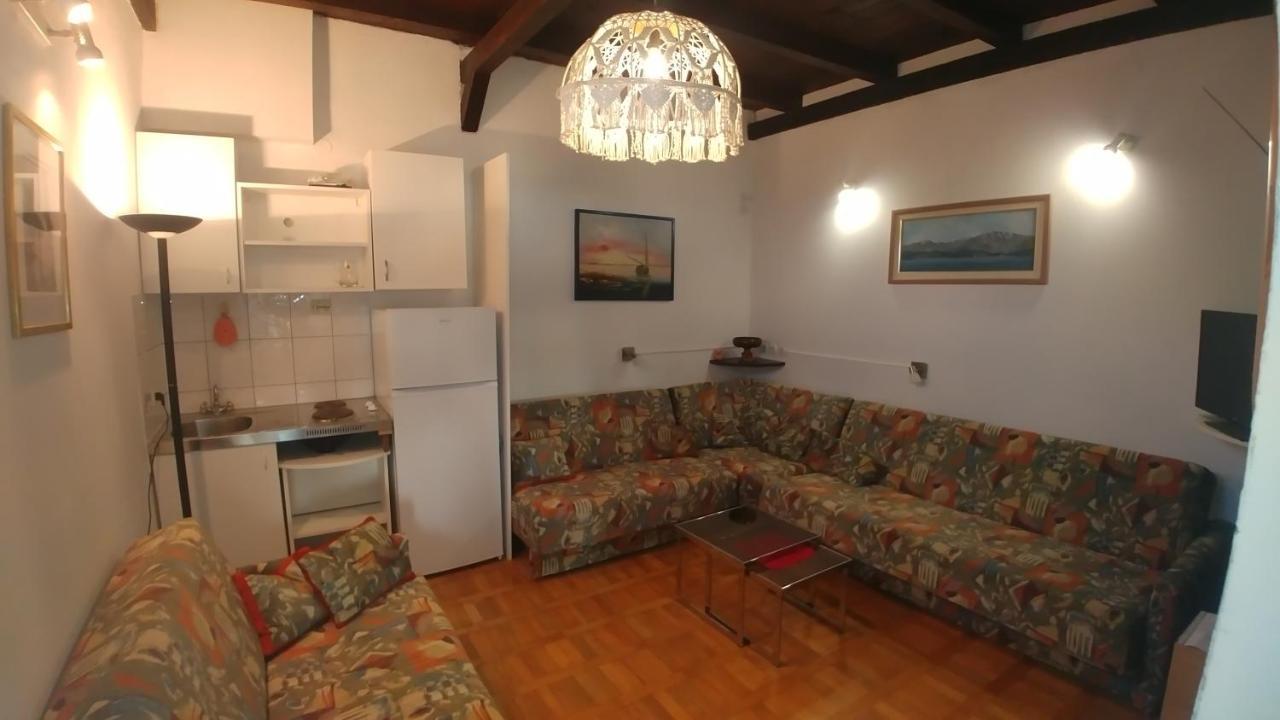 Apartments Marija Bajto Nečujam Εξωτερικό φωτογραφία