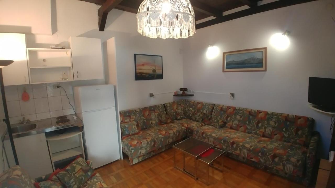 Apartments Marija Bajto Nečujam Εξωτερικό φωτογραφία