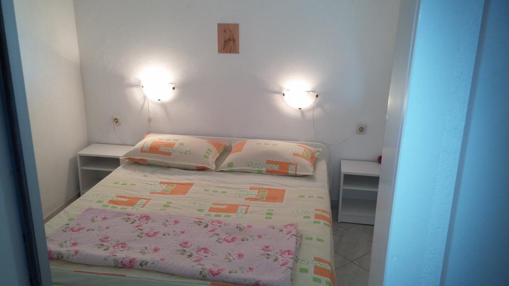 Apartments Marija Bajto Nečujam Δωμάτιο φωτογραφία