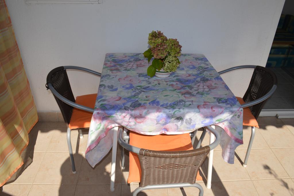 Apartments Marija Bajto Nečujam Εξωτερικό φωτογραφία
