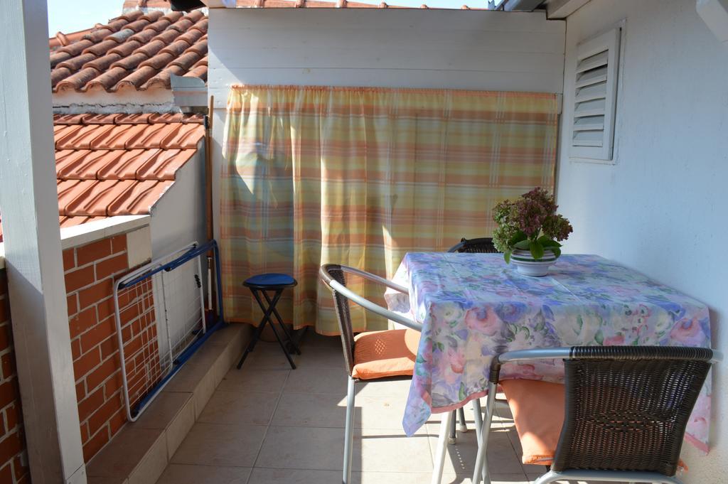 Apartments Marija Bajto Nečujam Εξωτερικό φωτογραφία
