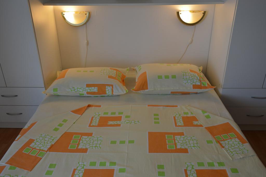 Apartments Marija Bajto Nečujam Εξωτερικό φωτογραφία