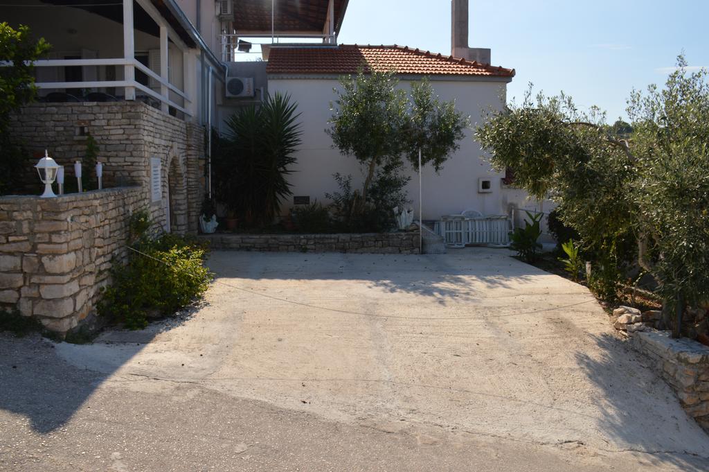 Apartments Marija Bajto Nečujam Εξωτερικό φωτογραφία