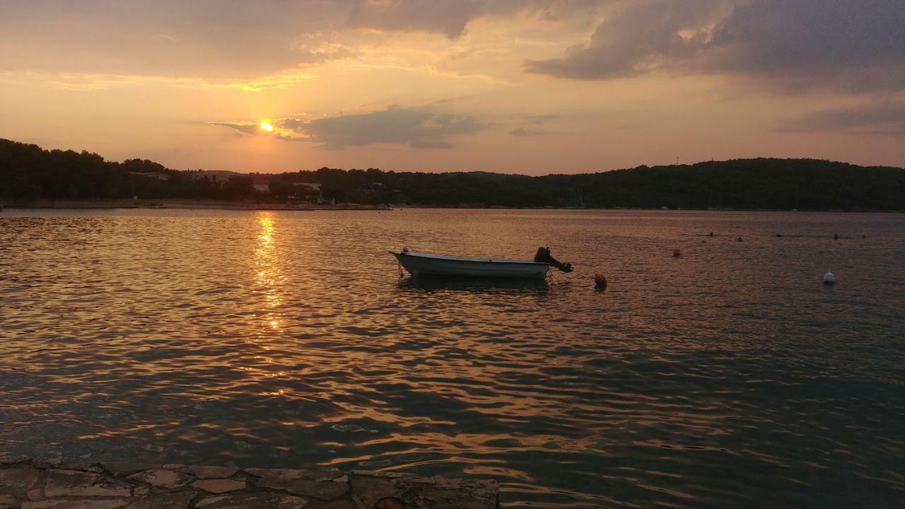 Apartments Marija Bajto Nečujam Εξωτερικό φωτογραφία
